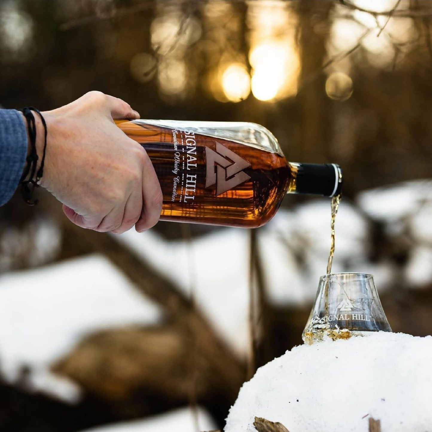 Signal Hill Canadian Whisky 750 ml.5#Sin color