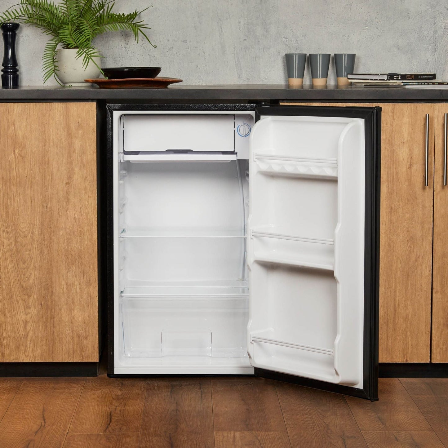 Frigobar Retro 90L LFB-90N2#Negro