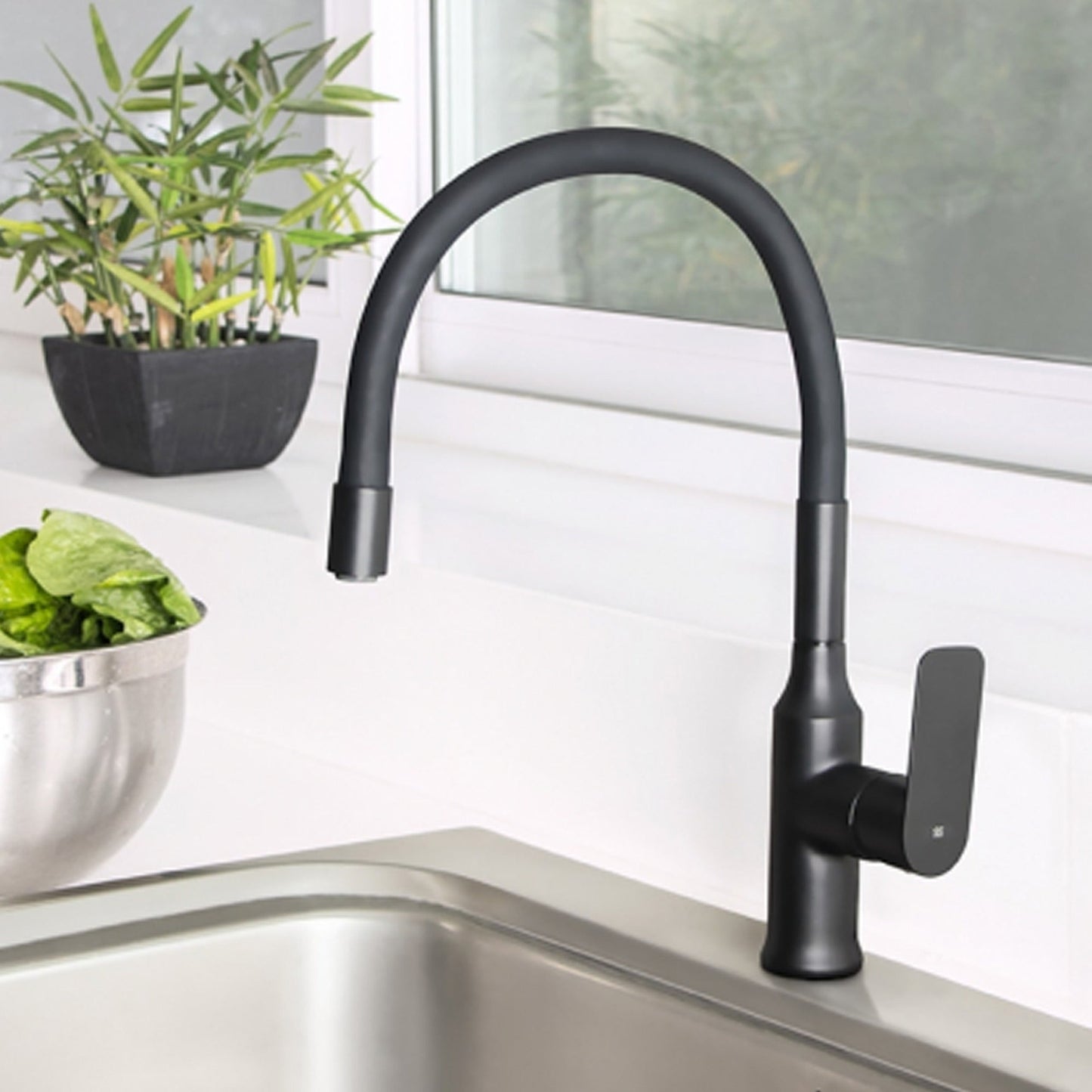 Grifería Monomando Flexible Agatha1#Negro