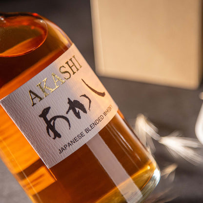 Whisky Akashi Black, Japanese Blended Whisky (500ml)4#Sin color