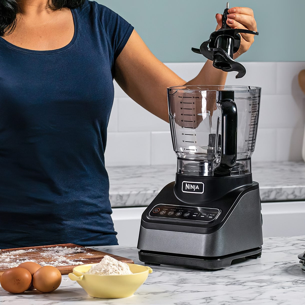 Procesador de alimentos con Auto-iQ BN650EU2#Negro