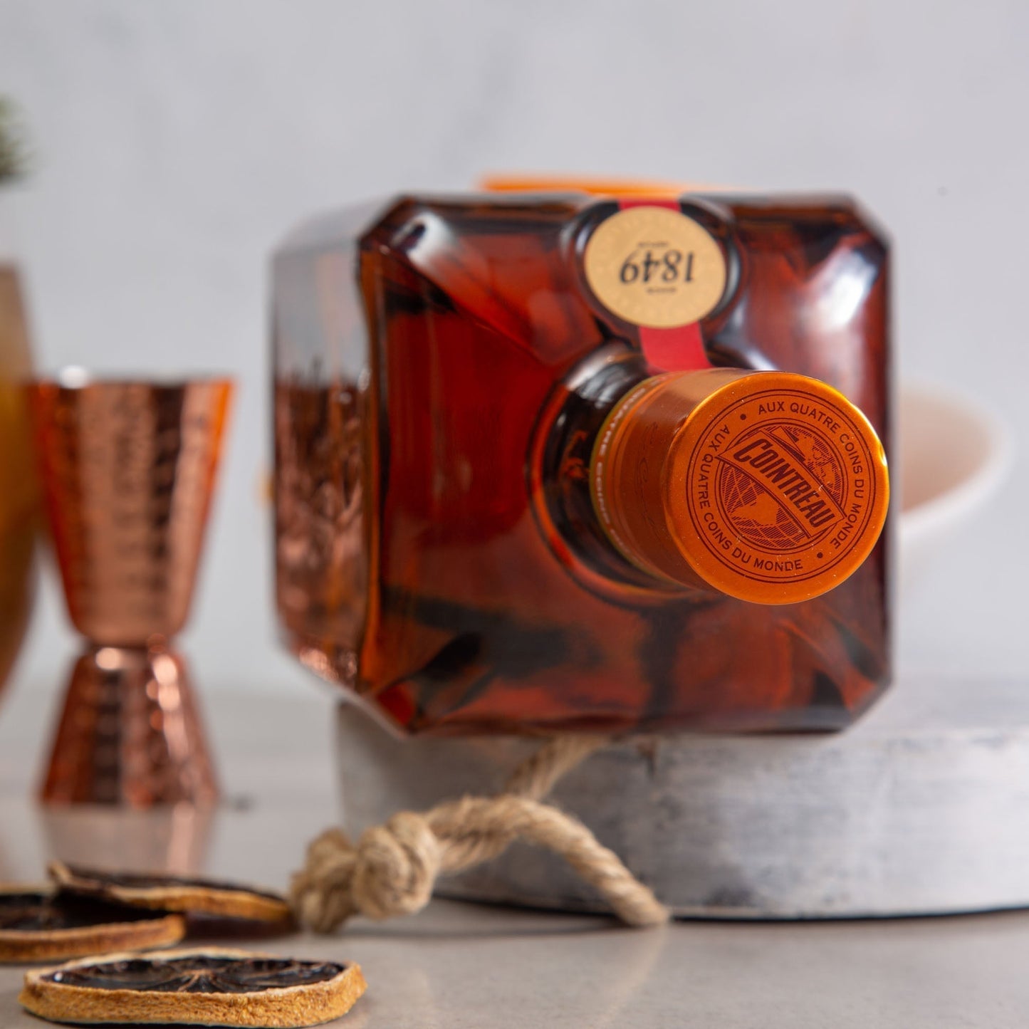 Licor De Naranja Cointreau, Producto De Francia2#Sin color