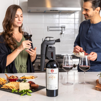 Dispensador Vino por Copas Coravin Timeless Three+ (Incluye 2 cápsulas, un aireador y 2 screw caps)5#Negro