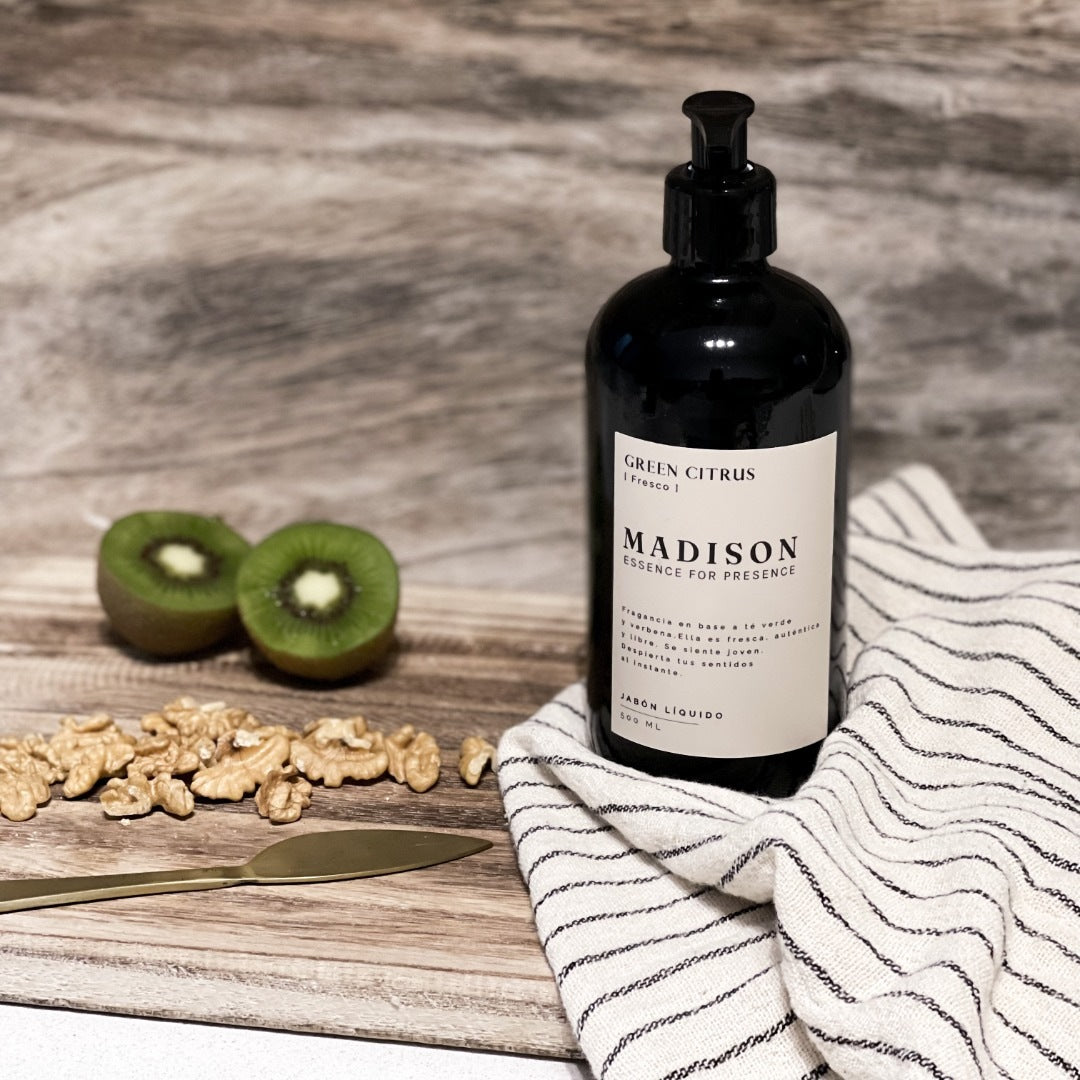 Jabón Líquido 500 Ml Black Cedar1#Negro