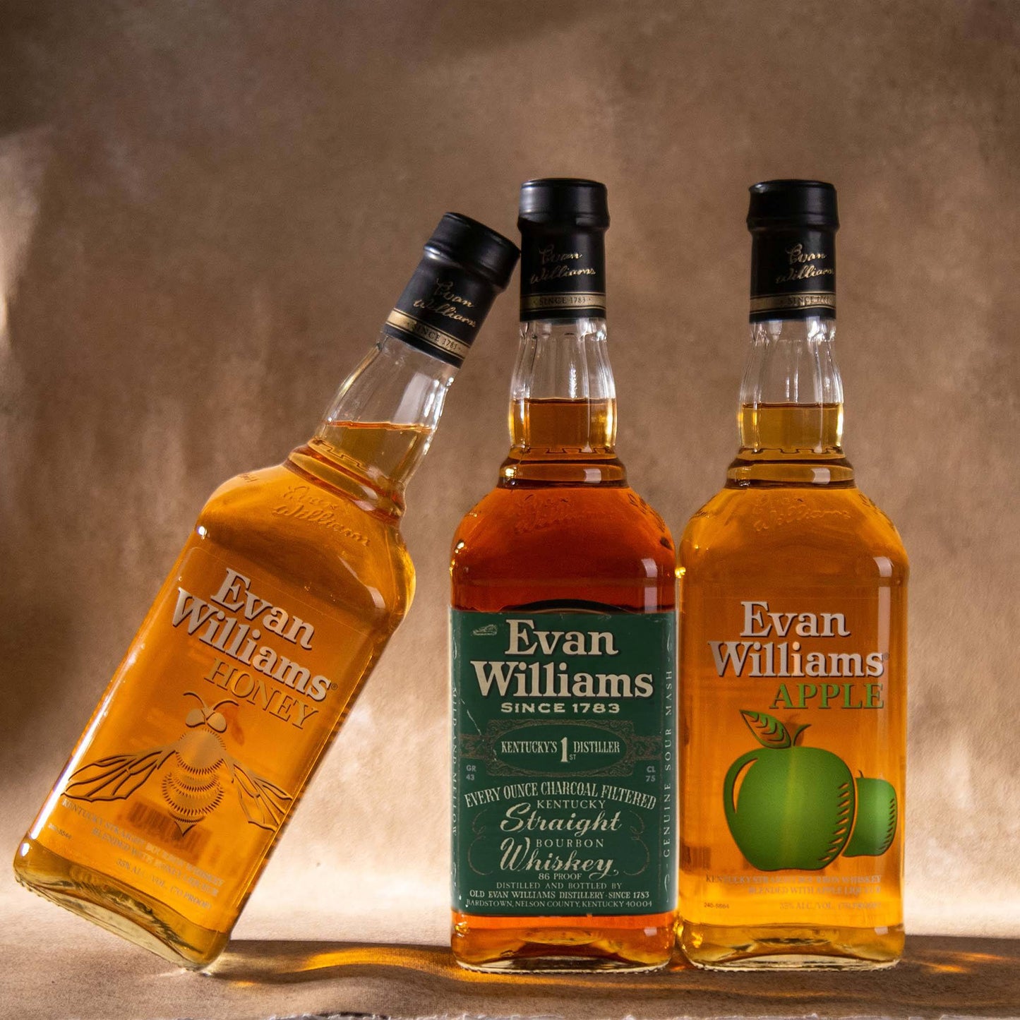 3 Whiskys Evan William (Apple+Green Label+Honney)1#Sin color