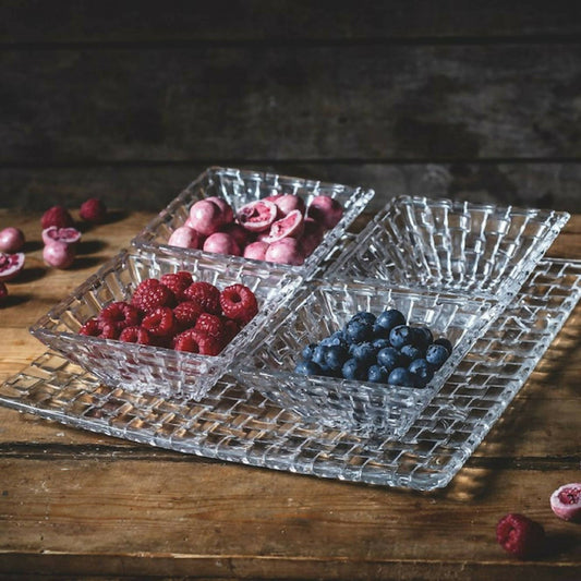 Set 1 Plato Bossa Nova 28 cms + 4 Pocillos 12 cms1#Sin Color