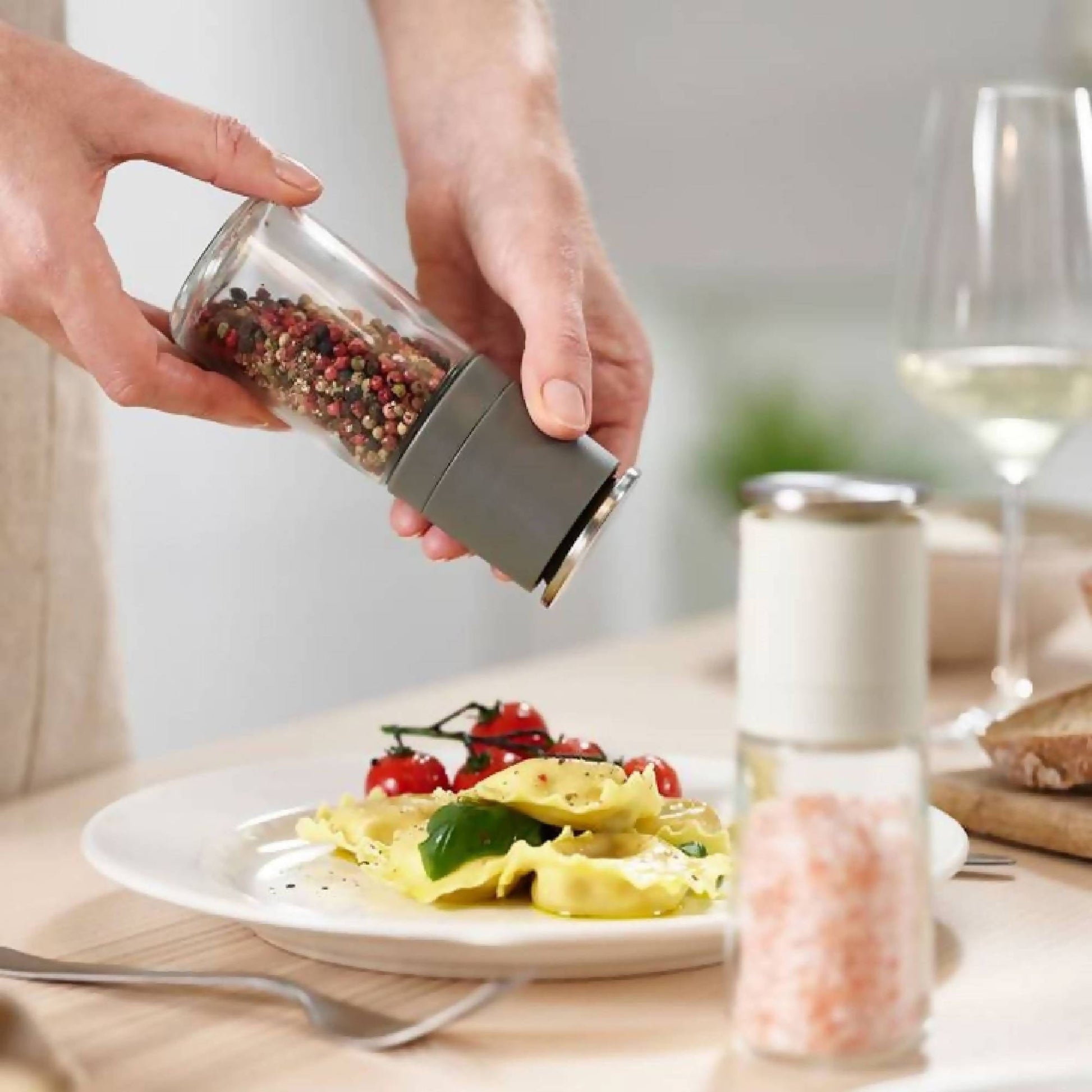 Set 2 Molinillos Duo5#Gris|Blanco