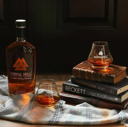 Signal Hill Canadian Whisky 750 ml.4#Sin color